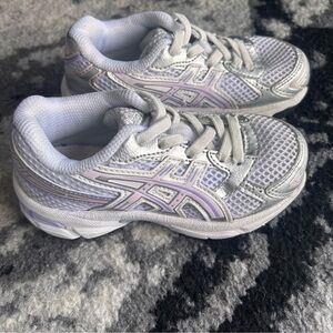 ASICS Kids' White & Light Lavender Sneakers
